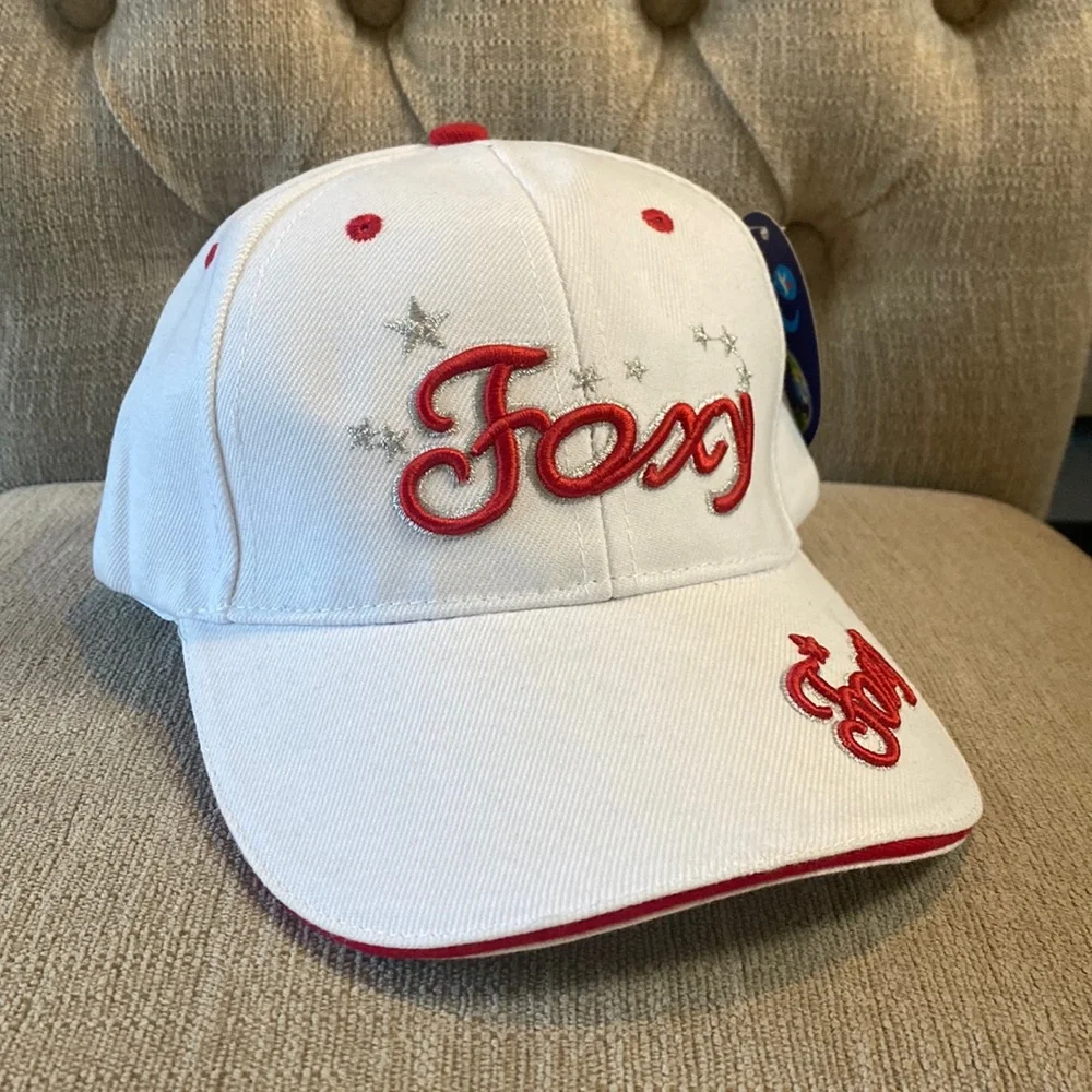 Foxy Ladies NWT White & Red Adjustable One Size Hat